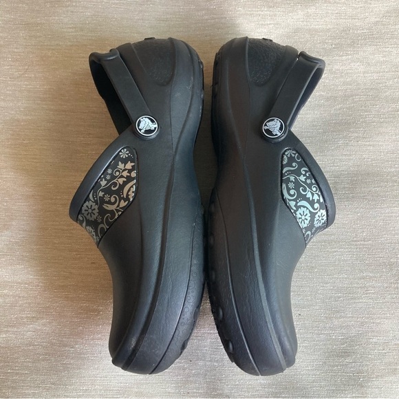 CROCS Sz 6 Mercy Work Collection Slip Resistant Enclosed Heel Backstrap Clog - Picture 8 of 11